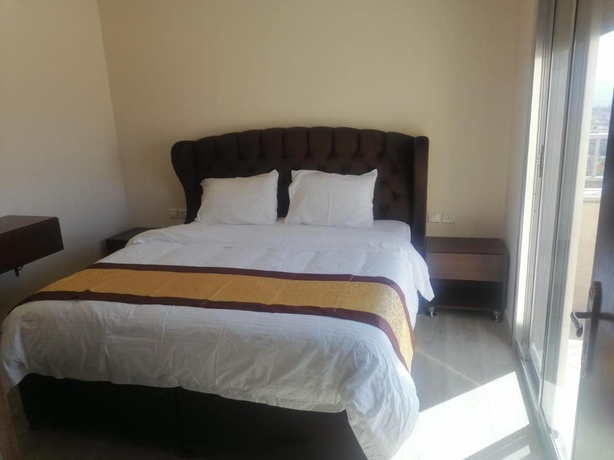 Al-Ahlam Hotel Apartments アカバ エクステリア 写真