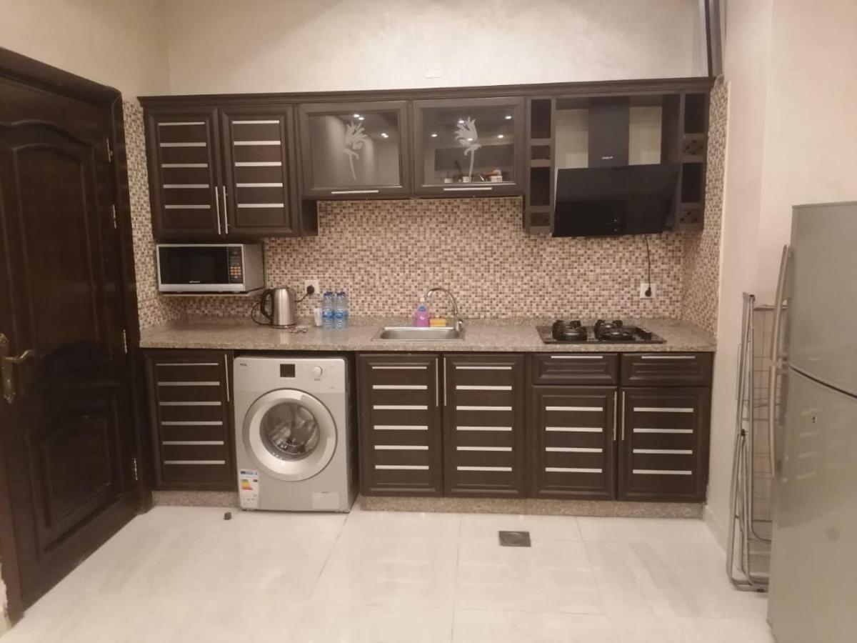 Al-Ahlam Hotel Apartments アカバ エクステリア 写真